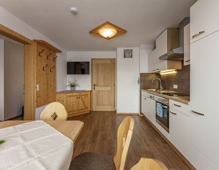 apartment Dachstein - cosy kitchen for great holidays on mountain planai / fastenberg in schladming